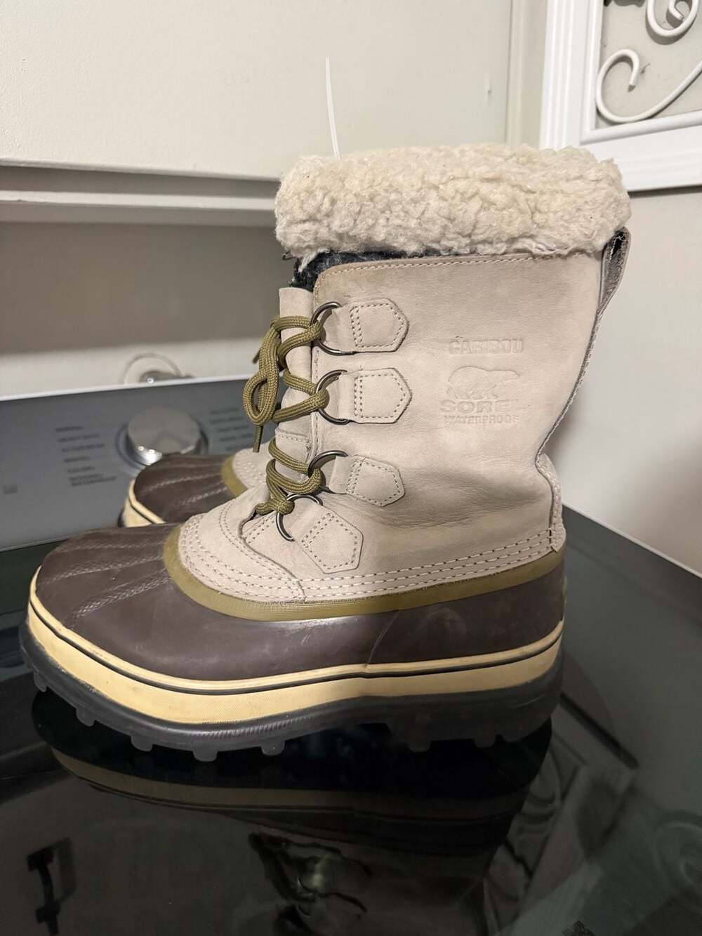 Sorel Caribou Waterproof Winter Boots Size 8